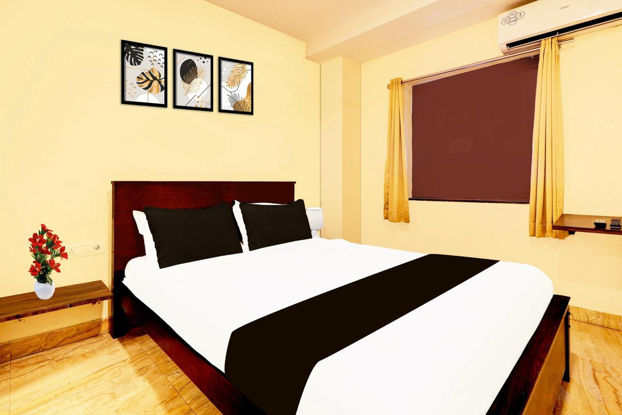 Super Hotel O Mahanadu Formerly Akshaya Bheemas Vijayawāda エクステリア 写真