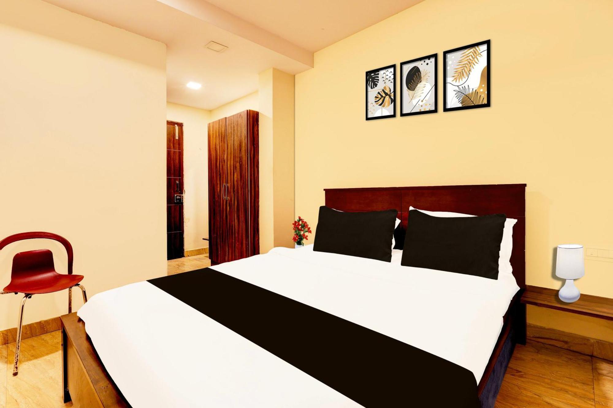 Super Hotel O Mahanadu Formerly Akshaya Bheemas Vijayawāda エクステリア 写真